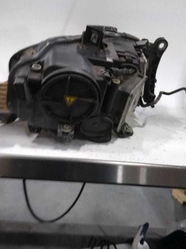 2011 Audi A4 Left Headlight Assembly OEM 461841 Used 102k Miles