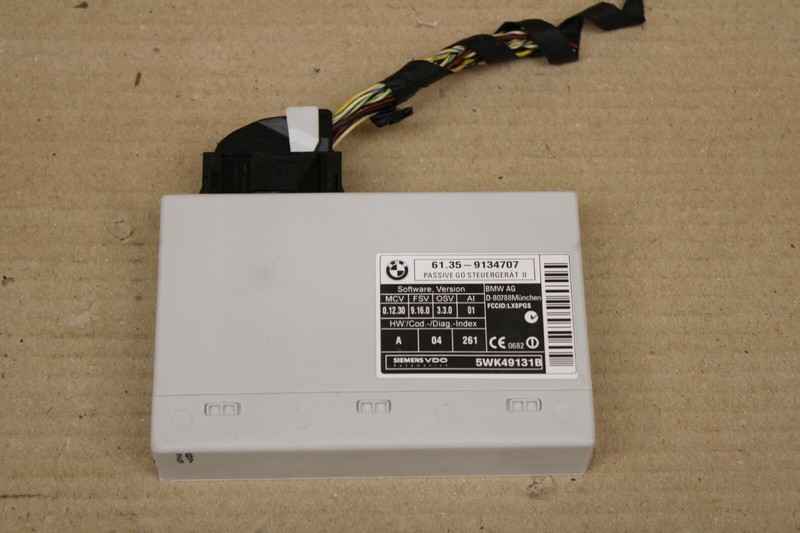 BMW E60 E63 E63 E70 E71 528 LCI Keyless Entry Passive Go Control Module Unit OEM