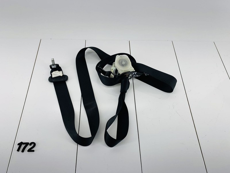 2017-2021 HONDA CIVIC SEDAN REAR RIGHT SIDE SEAT SEAT BELT SEATBELT BLACK OEM
