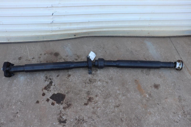 2014-2017 MASERATI GHIBLI 3.0L A/T RWD REAR DRIVE SHAFT PROPELLER CARDAN OEM