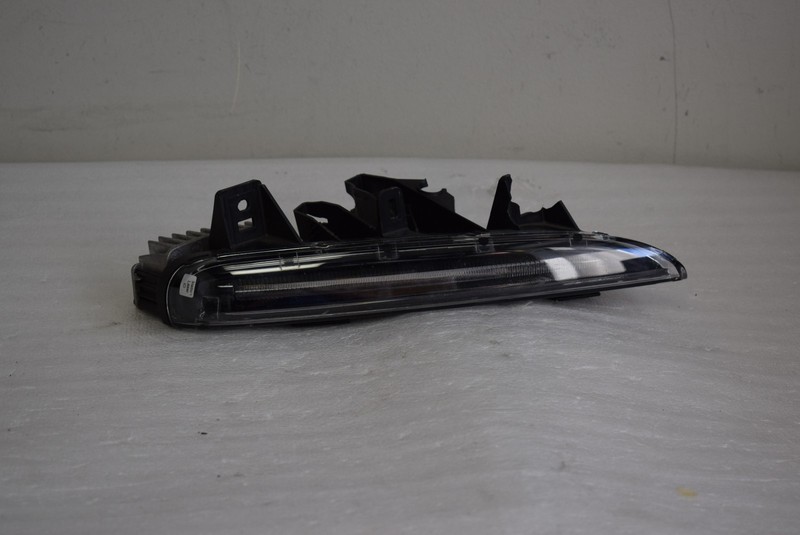 2014-2016 Porsche Cayman Right LED Turn Signal Light FACTORY OEM