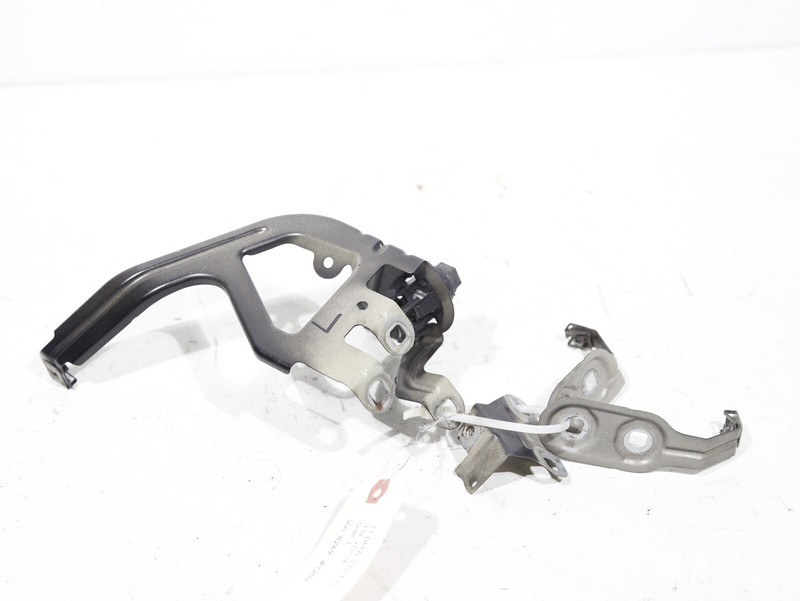 11-16 BMW F10 5 SERIES FRONT LEFT FENDER BRACKET WING HOLDER SET OF 4 OEM