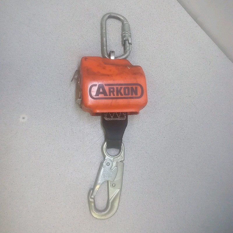 ARKON Safety Retractable Web Lanyard Z259-2