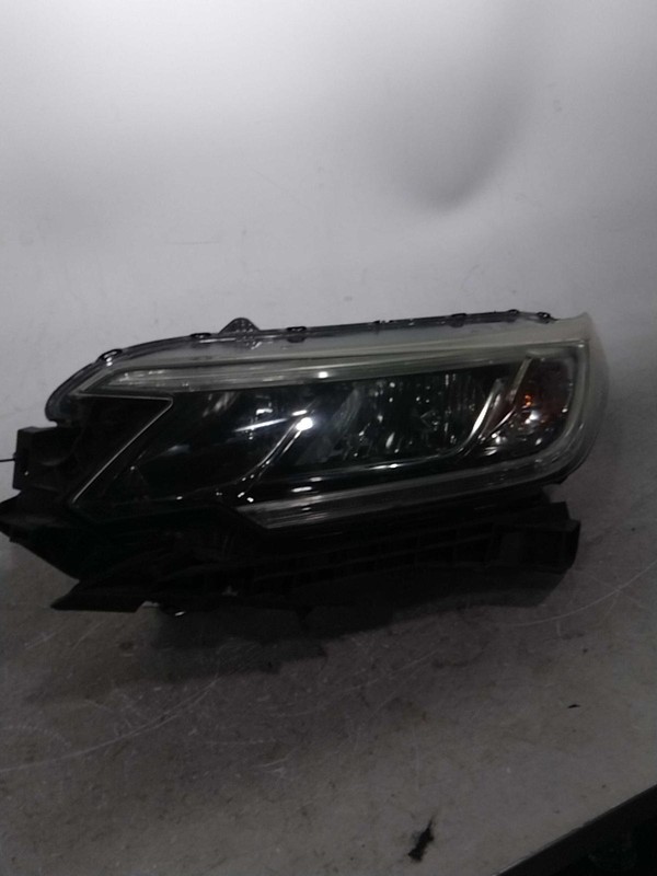 2015 Honda CR-V Left Headlight Assembly OEM 438766 Used 62K Miles