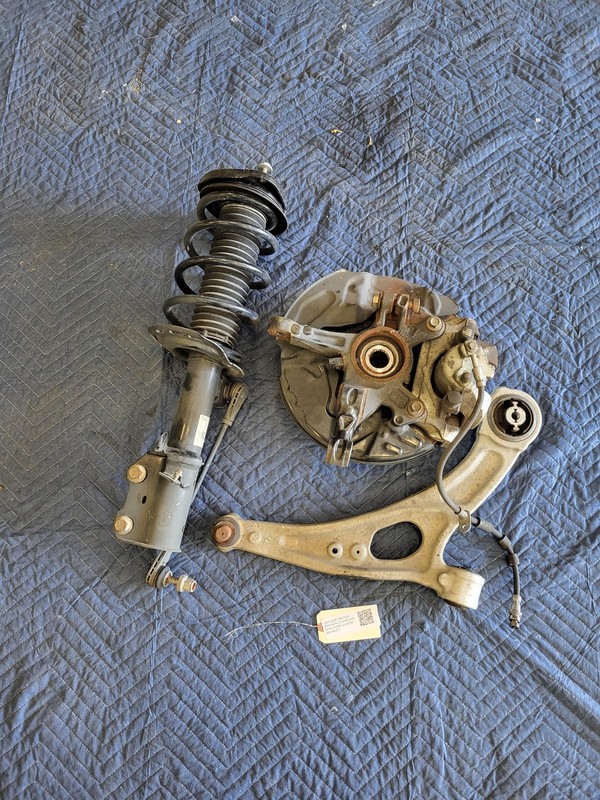 Used Oem Lincoln Right Passenger Front Suspension Knee 2020-2025 Corsair 2.0L