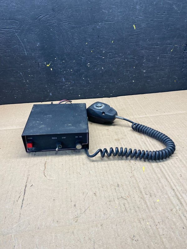 SHO-ME 30 Series Dash Mount Amplifier - 30.2108.000 P2061 PS