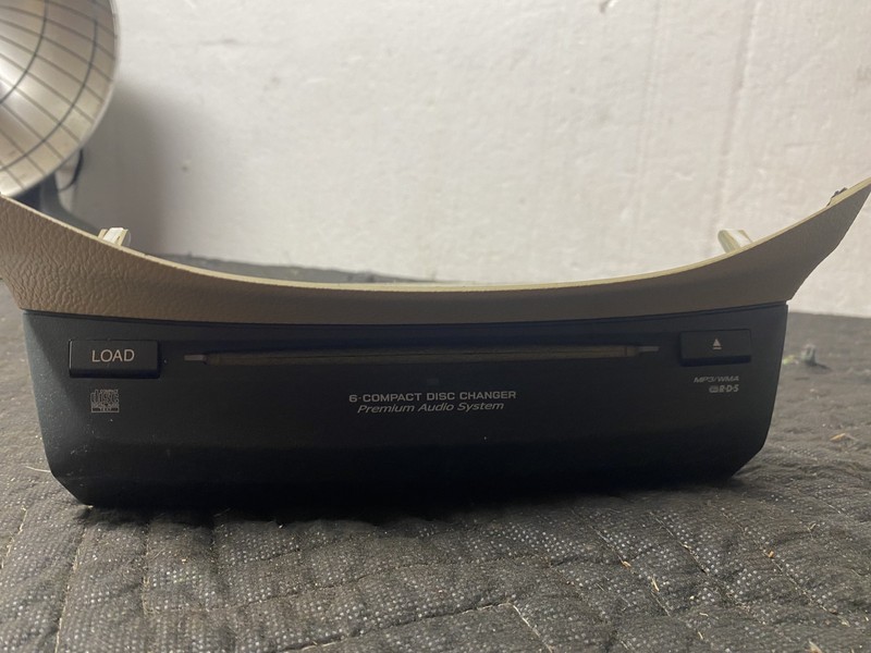 2008 Honda Accord 3.5 EXL 6 Disc CD Changer 39110-TA0-A012-M1 OEM