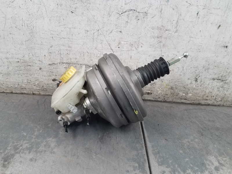 2001 Audi S4 Quattro B5 Brake Master Cylinder / Booster#2330 VV4