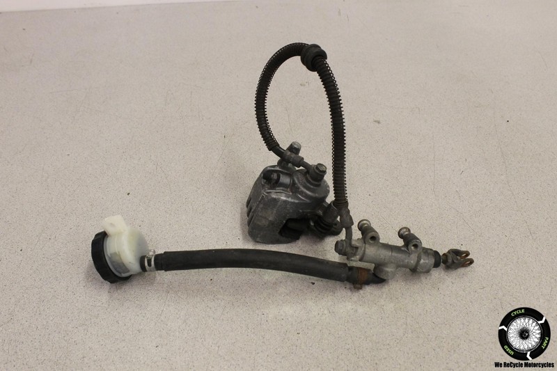 1993 Kawasaki Ninja ZX6 ZX600D REAR BRAKE CALIPER MASTER CYLINDER RESERVOIR ZX 6