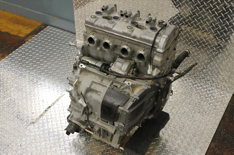 2005 YAMAHA FJR 1300 A COMPLETE MOTOR ENGINE W/ STATOR TRANSMISSION 05 FJR1300