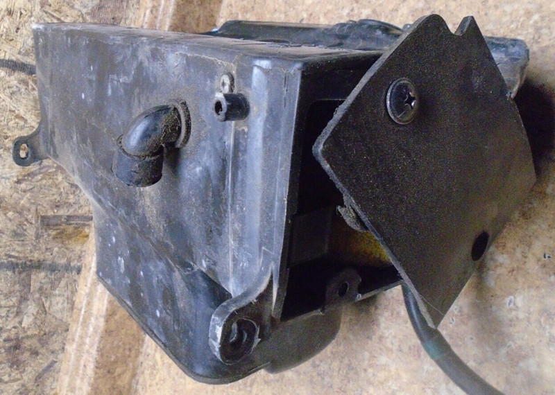 2001 Kawasaki ZG1000 ZG 1000 Concours Air Box Filter Intake 2000 1999 2003 2004