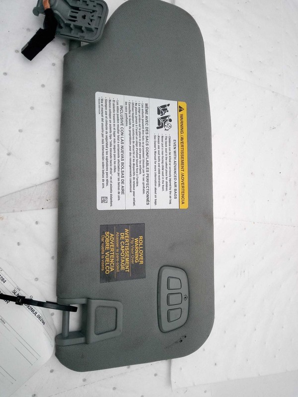 2022 Lincoln Corsair Black Sun Visor OEM Used 39000 Miles NJ25-28284-718620