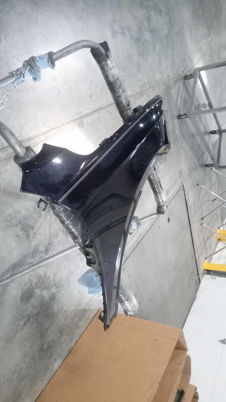 2018 Volkswagen Passat Front Right Fender Black Used Good Condition 293946