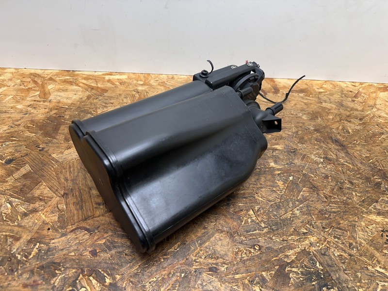 12–19 BMW F22 F30 F32 F36 428i Activated Fuel Vapor Charcoal Filter Canister OEM