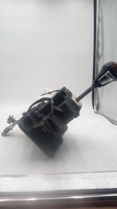2013 Cadillac CTS Automatic Transmission Shift Lever Assembly Black RWD 126K