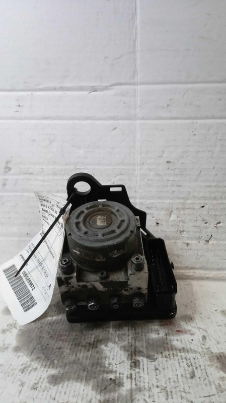 Used ABS Pump and Motor Assembly fits: 2016 Audi A3 Assembly Conv Grade A