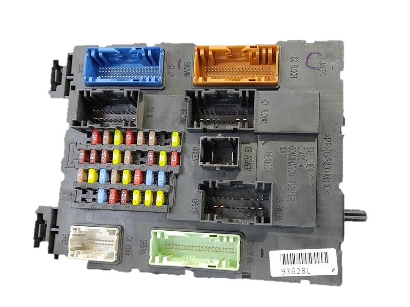 2018 Ford Escape ECM Body Control Module And Inside Fuse Block Assembly OEM