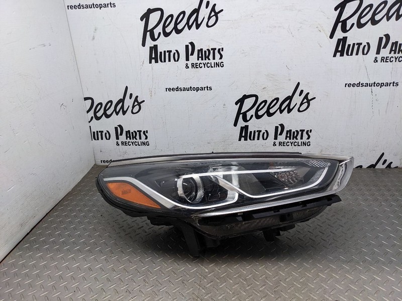 Passenger Right Headlight US Built Halogen Fits 18-19 SONATA 1167183
