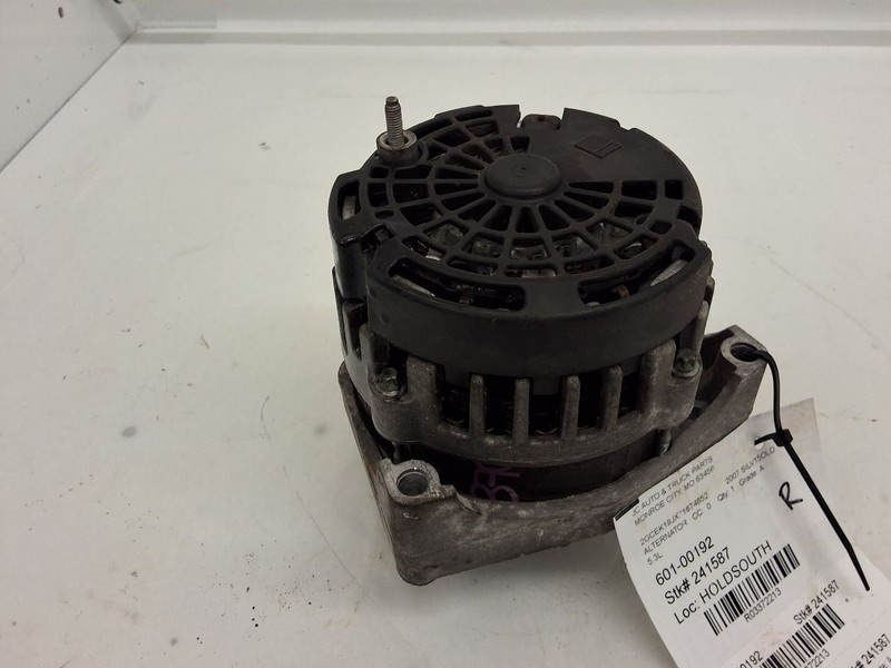 Starter Motor 4 Cylinder Fits 05-19 FRONTIER 3377703