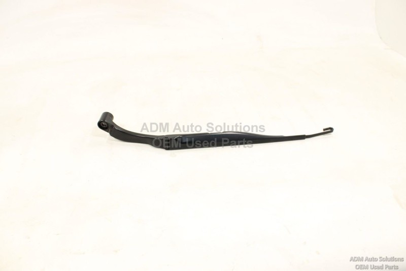 2017-2022 INFINITI Q60 FRONTLEFT WINDSHIELD WIPER WASHER ARM OEM