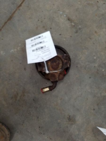 Power Steering Pump Fits 97-06 FORD E150 VAN 194324