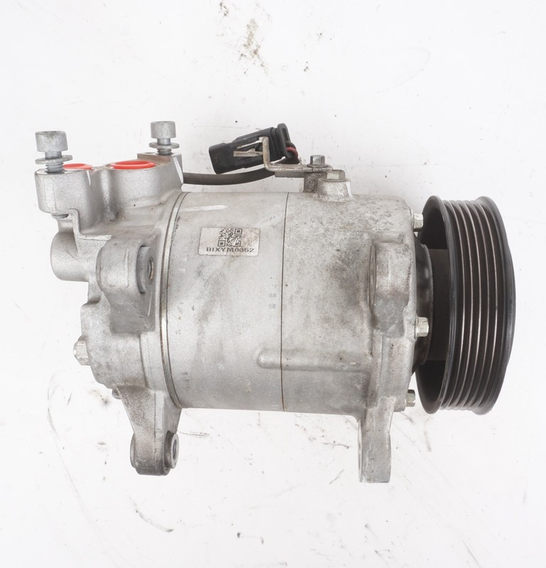 2016 - 2019 BMW X1 2.0L AC A/C Compressor OEM