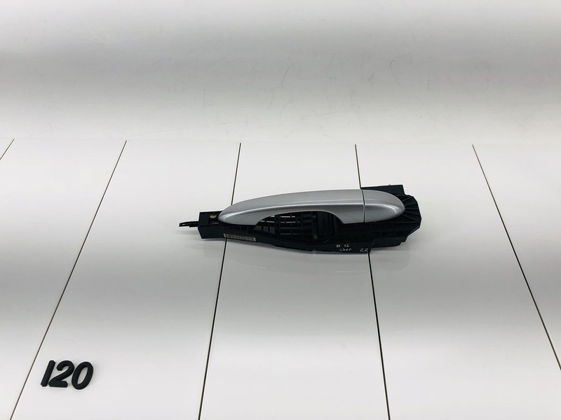 14-23 JEEP CHEROKEE REAR RIGHT SIDE EXTERIOR DOOR HANDLE BILLET METALLIC OEM