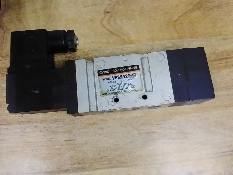 SMC VFS2420-1D Solenoid Valve