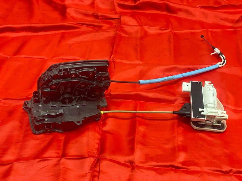 14-19 BMW F15 F85 F86 X5 X6 Front Right Side Door Lock Actuator Soft Close OEM✅