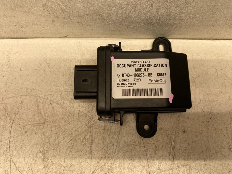 2011-2015 LINCOLN MKX RIGHT PASSENGER FRONT SEAT OCCUPANT MODULE CONTROL UNIT