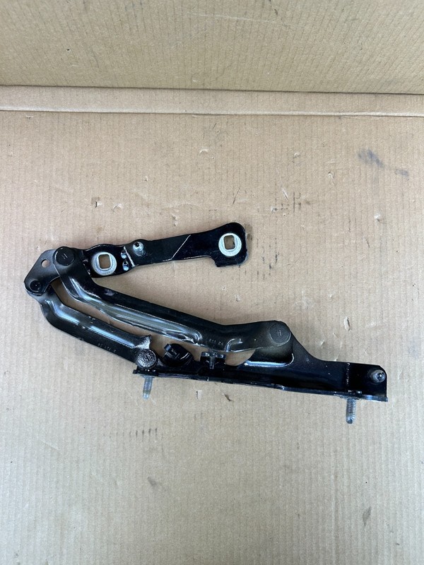 ✅21-23 Tesla Model 3 M3 Rear Right Passenger Trunk Lid Hinge Black 1667398-00-B