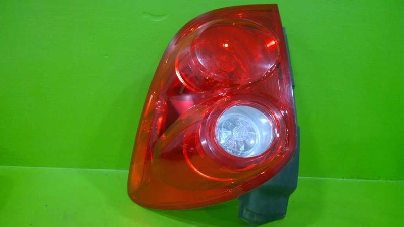 10 11 12 13 14 15 CHEVY EQUINOX LT PASSENGERRIGHT TAILLIGHT LAMP OEM 2618-23