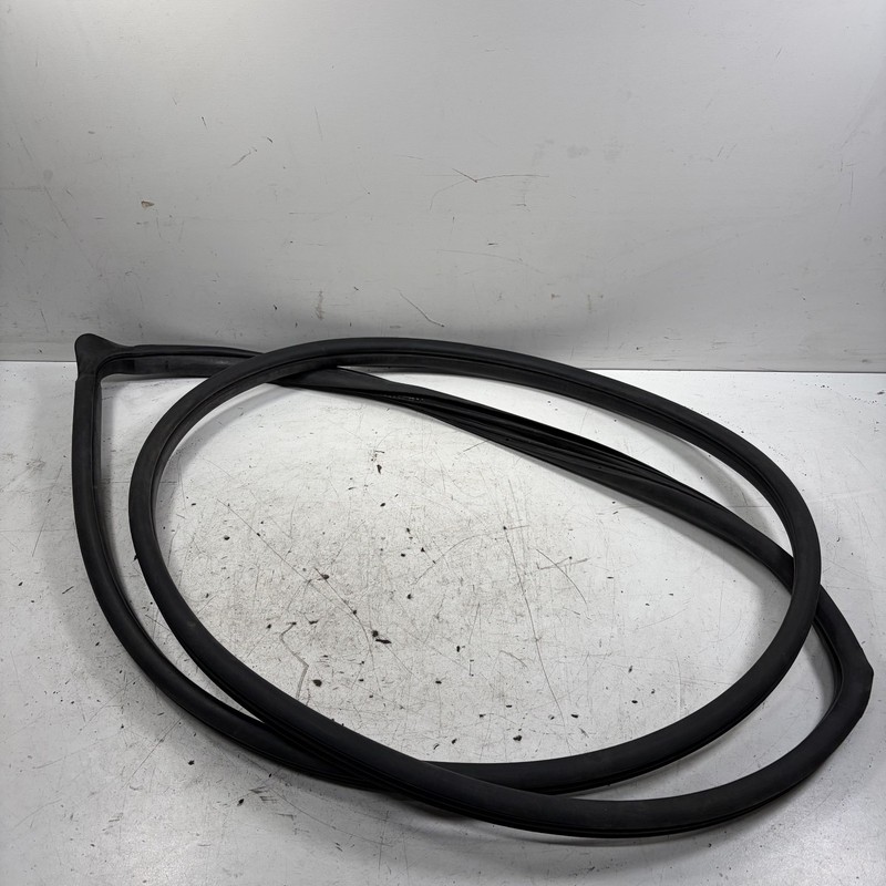 09-13 Honda Fit Right Front Door Opening Weatherstrip Seal 72315-TK6-A01 OEM