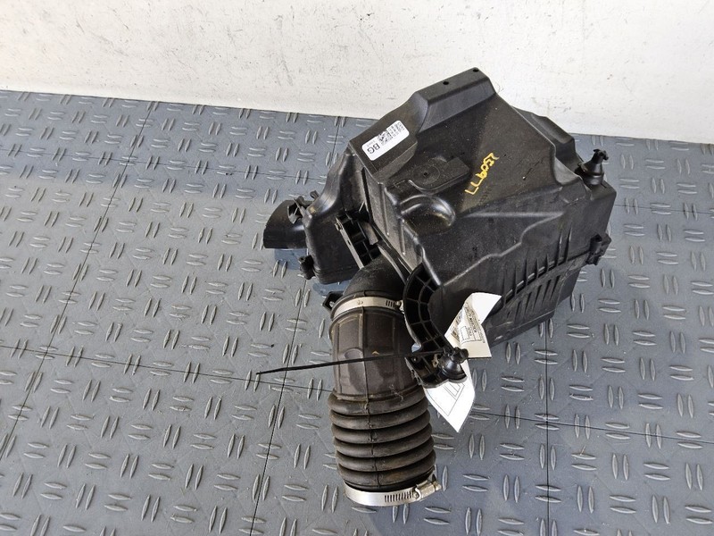 2013-2016 Ford Escape Air Cleaner Intake Box 1.6L