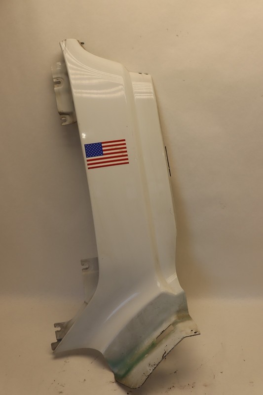 2013-2021 PETERBILT 579 PACCAR RIGHT PASSENGER COWL HINGE PILLAR COVER OEM
