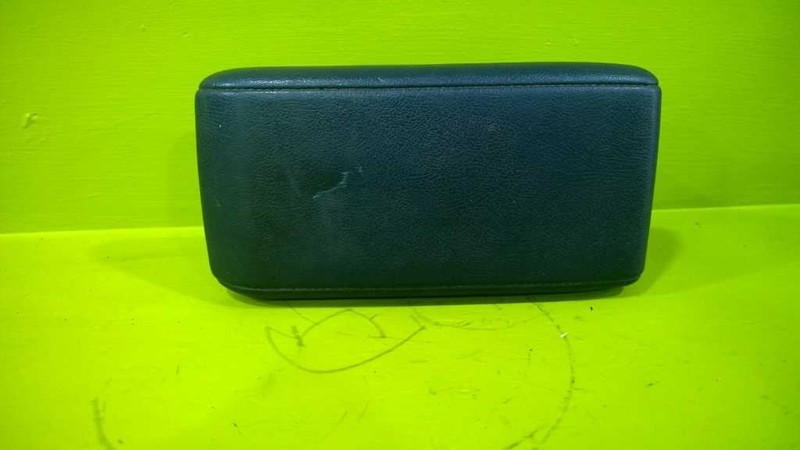 87 88 89 90 91 CAMRY CENTER CONSOLE ARMREST OEM 3263-9
