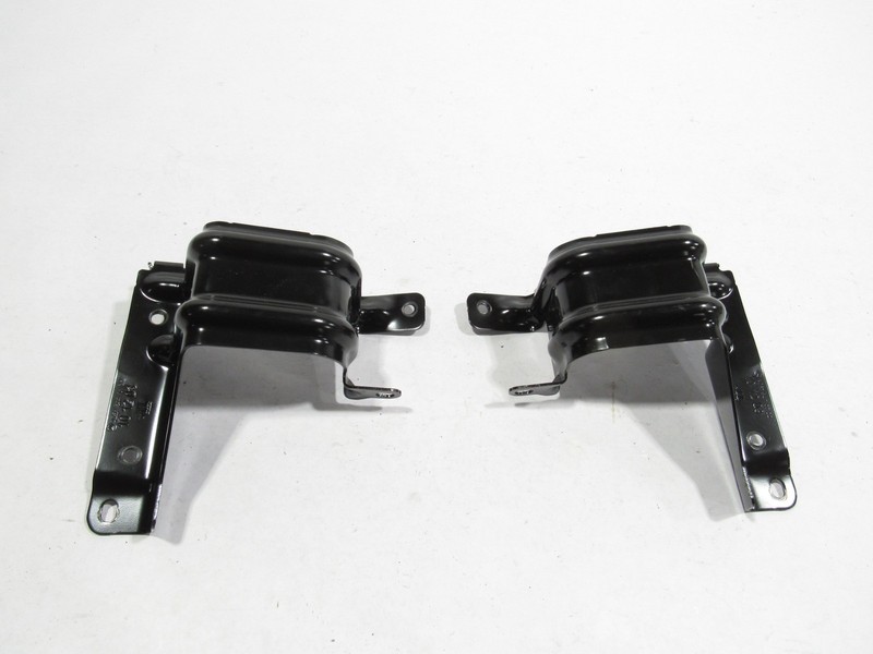 13-19 Mercedes SL550 R231 2013 Rear Trunk Boot Support Mount Bracket Set 2 PCS ;