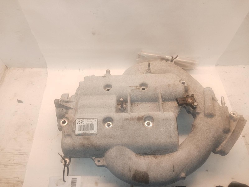 10-'12 CHEVROLET MALIBU Intake Manifold 3.6L upper OEM 6 Month Warranty!!
