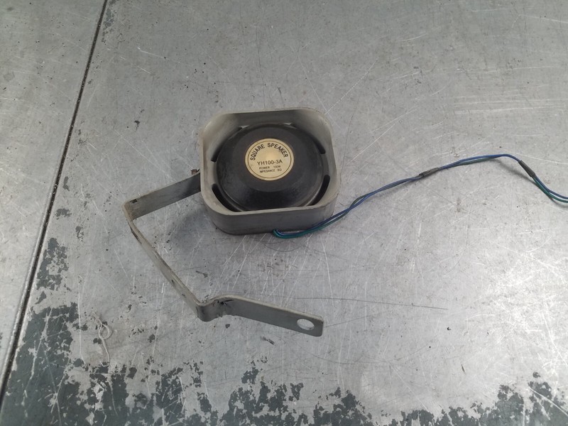 2011 Grand Marquis Crown Vic Police Square Speaker 100W #2203 B8