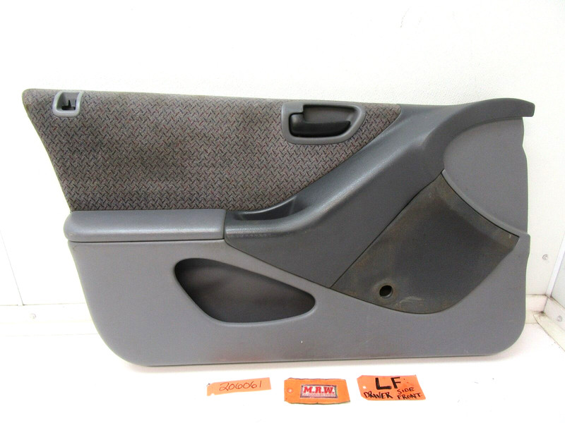 DOOR PANEL Driver SIDE FRONT CAR MANUAL WINDOW DOOR HANDLE LF 97 PLYMOUTH BREEZE