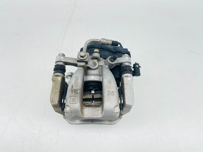 2018-2020 BUICK REGAL REAR LEFT DRIVER SIDE BRAKE CALIPER OEM
