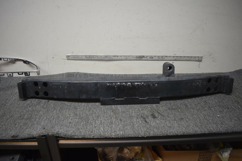 VOLKSWAGEN GOLF REINFORCEMENT BAR FACTORY OEM
