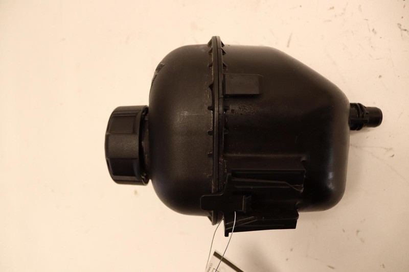 2018-2022 BMW X3 G01 2.0L RADIATOR INTERCOOLER COOLANT RESERVOIR BOTTLE OEM
