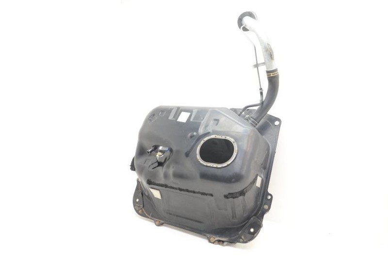 2000-2002 Mazda MX-5 Miata 1.8L Fuel Tank with Fuel Filler Neck