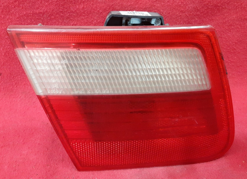 2001 - 2006 BMW E46 / 3 Series - Rear Left Inner Trunk Tail Light - 8 374 809