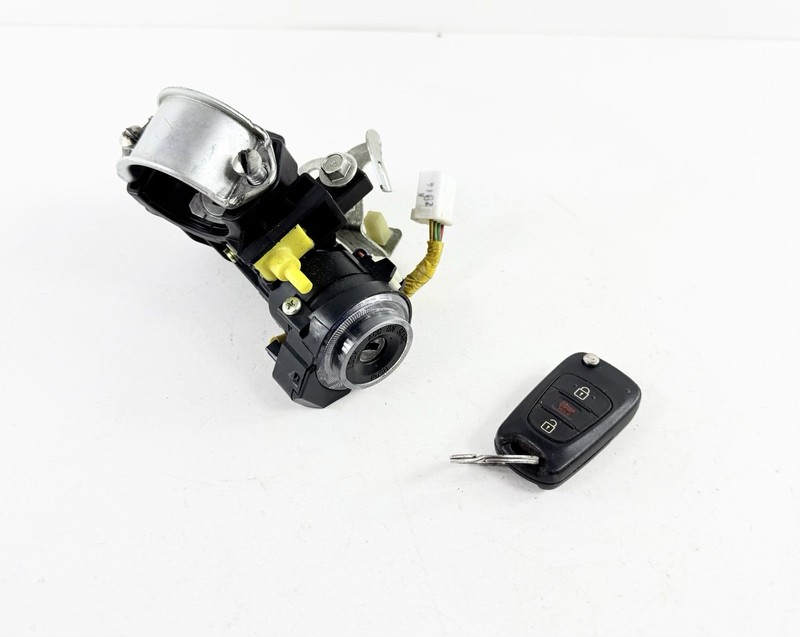 2012-2017 KIA RIO Ignition Lock Cylinder Tumbler Switch W/ (1) Key OEM