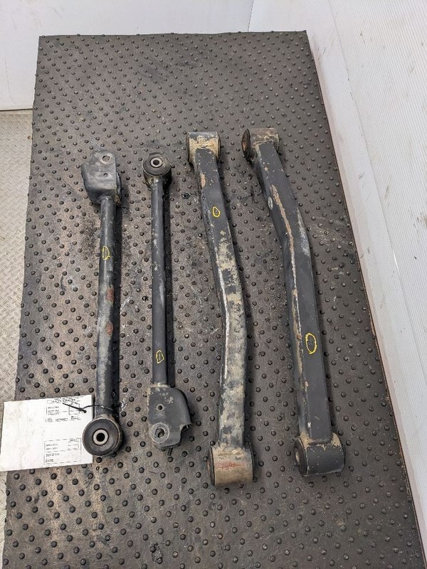 Jeep JK Wrangler OEM Upper and Lower Rear Control Arms 2007-2018 1092142