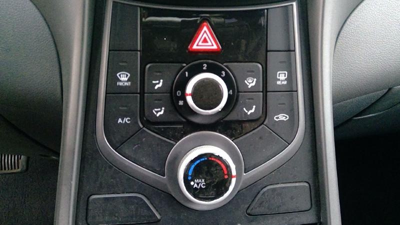 Heater A/c Control HYUNDAI ELANTRA 14 15 16