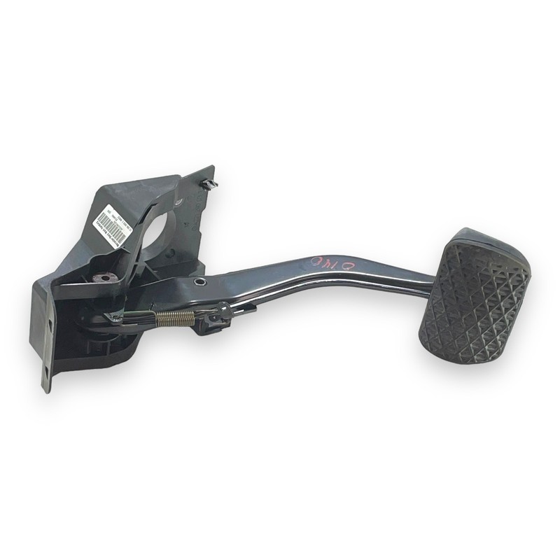 Mercedes S550 S63 W221 2007-2013 OEM Brake Stop Pedal Assembly