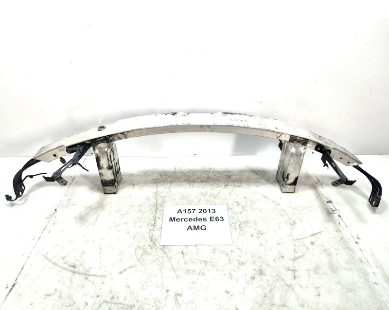 ✅ 10-18 OEM Mercedes W212 W218 CLS550 Front Reinforcement Impact Bar W/ Brackets